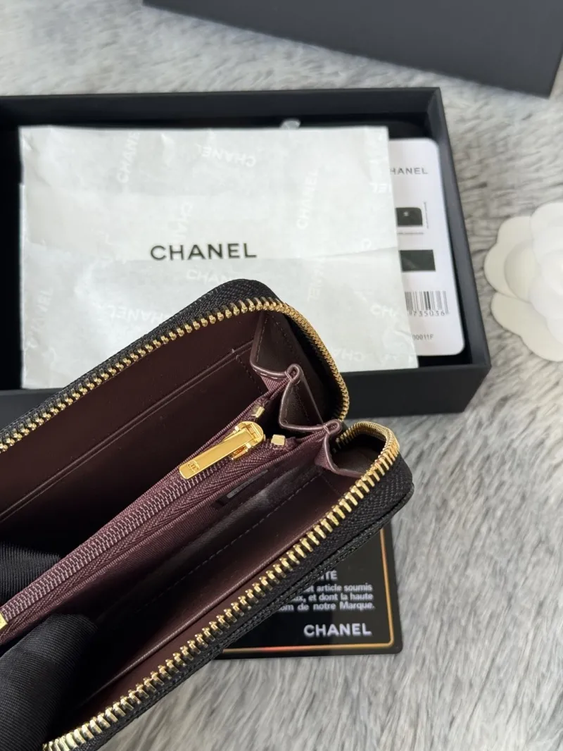 Alternative view of Chanel Wallets-202