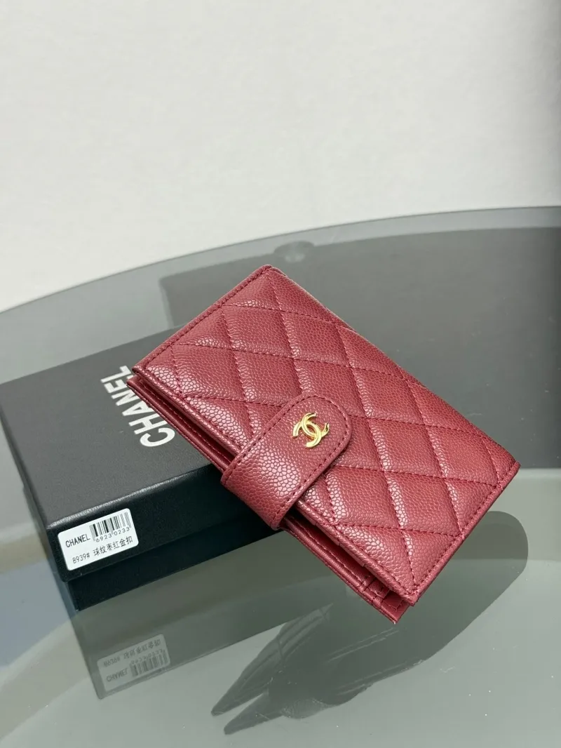 Alternative view of Chanel Wallets-221