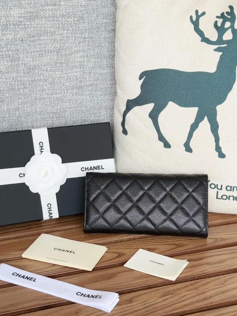 Alternative view of Chanel Wallets-232