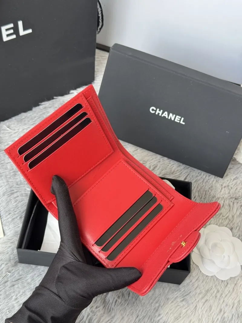 Alternative view of Chanel Wallets-277