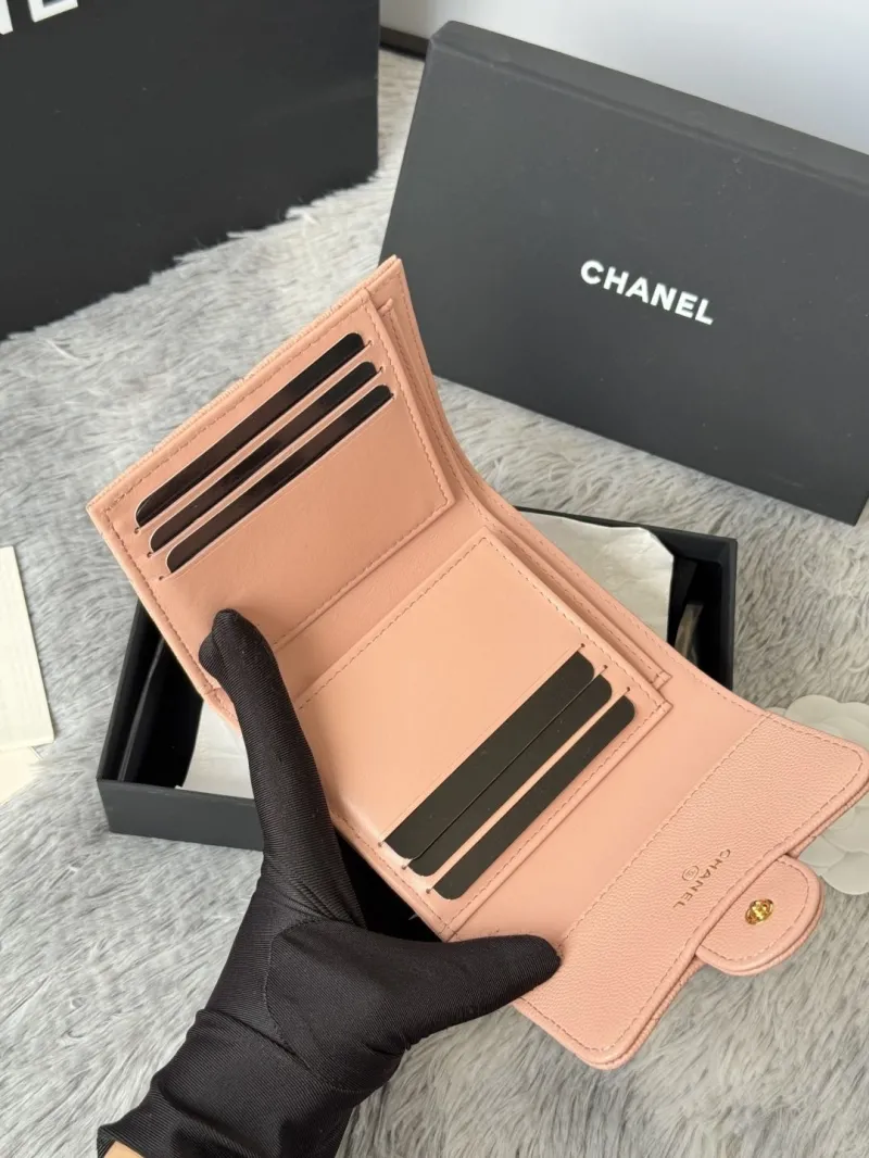 Alternative view of Chanel Wallets-278