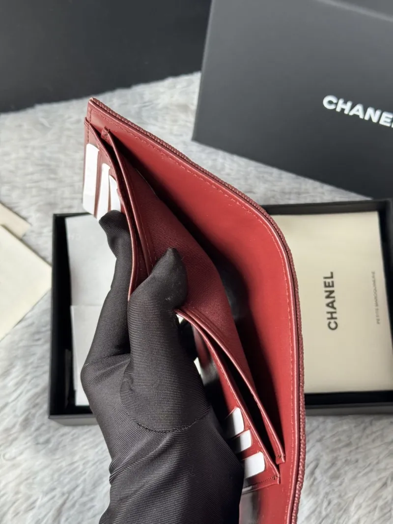 Alternative view of Chanel Wallets-284