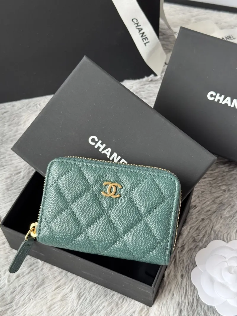 Alternative view of Chanel Wallets-289