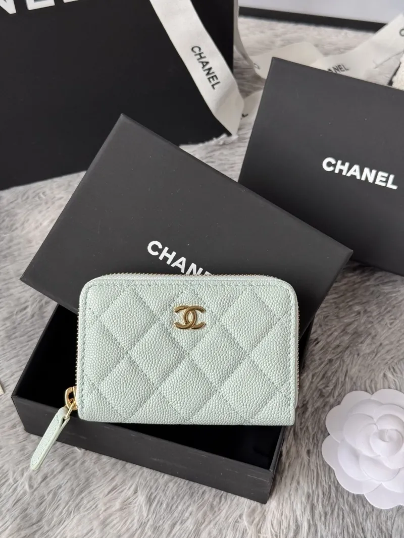 Alternative view of Chanel Wallets-291