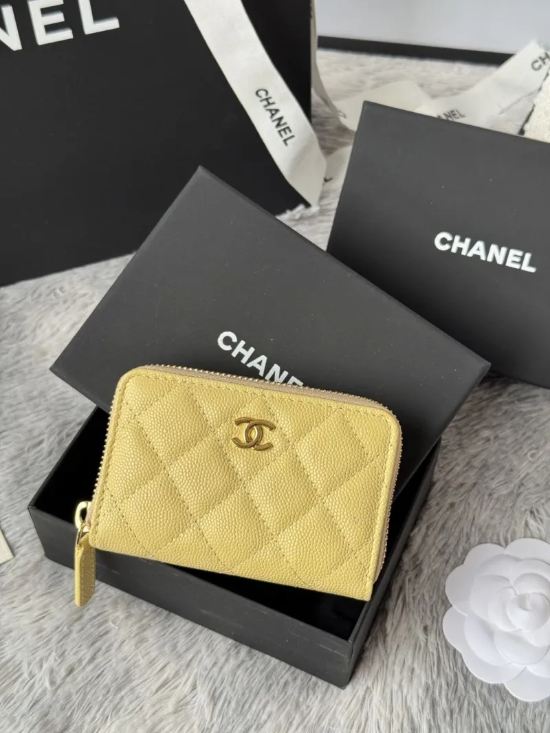 Alternative view of Chanel Wallets-296