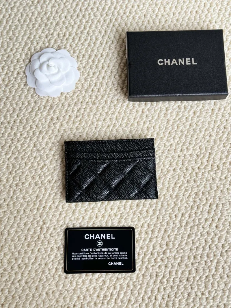 Alternative view of Chanel Wallets-309