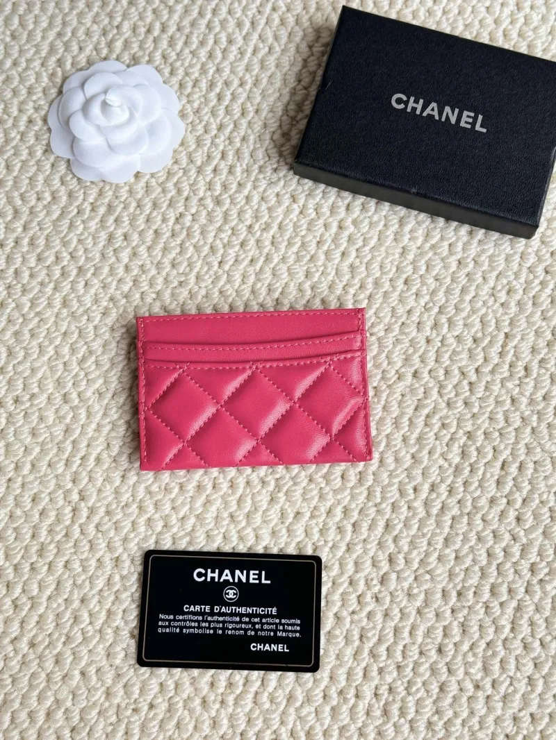 Alternative view of Chanel Wallets-315