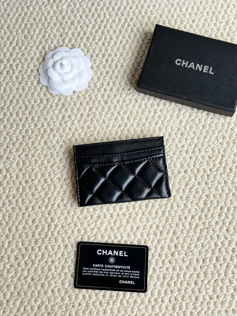 Alternative view of Chanel Wallets-317