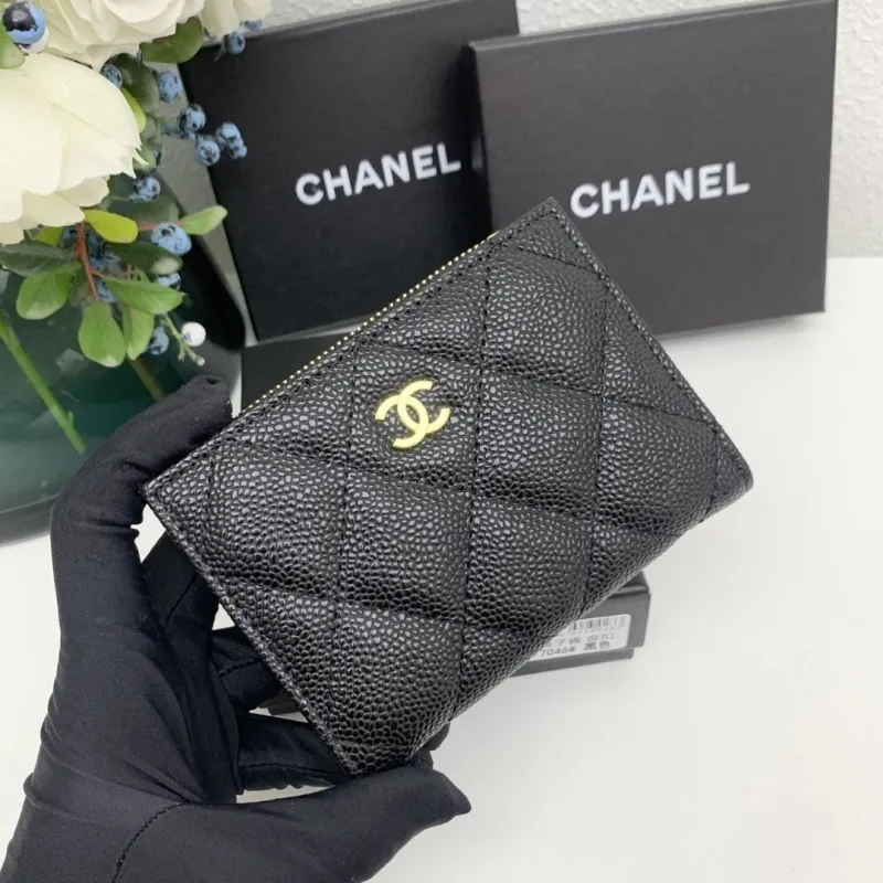Alternative view of Chanel Wallets-335