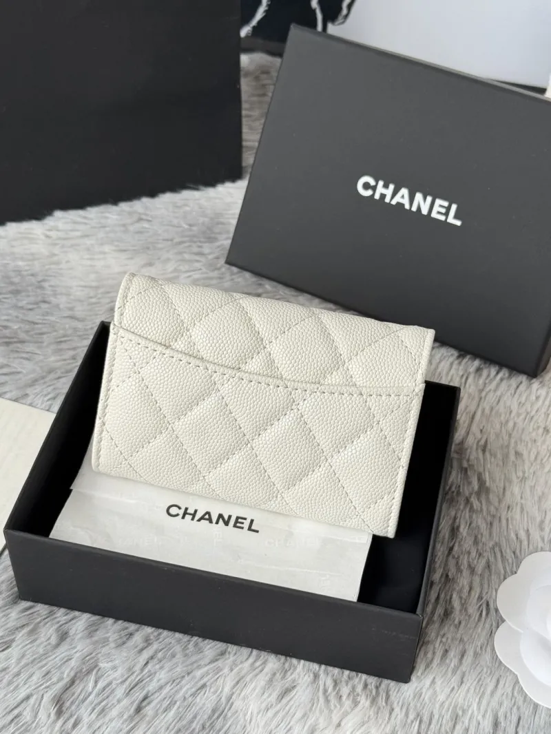 Alternative view of Chanel Wallets-338