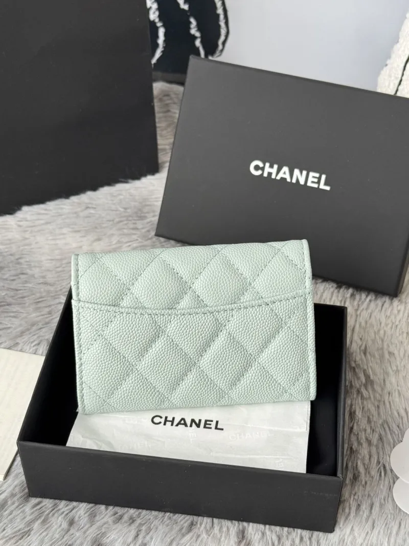 Alternative view of Chanel Wallets-341