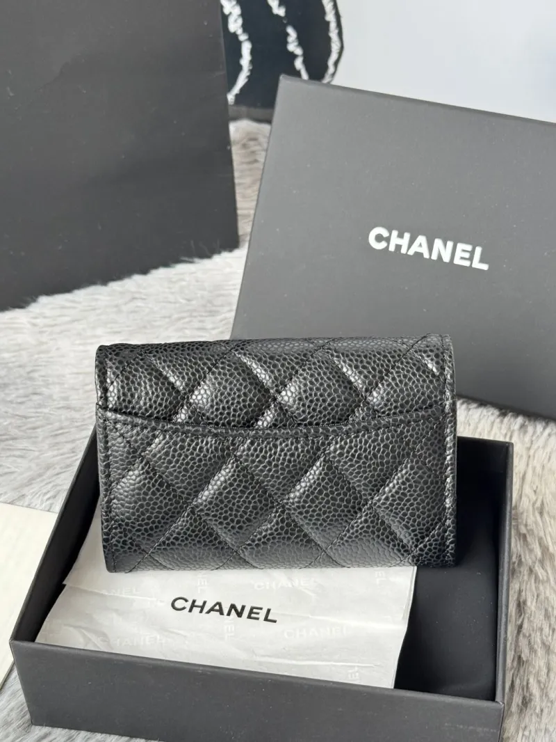 Alternative view of Chanel Wallets-344