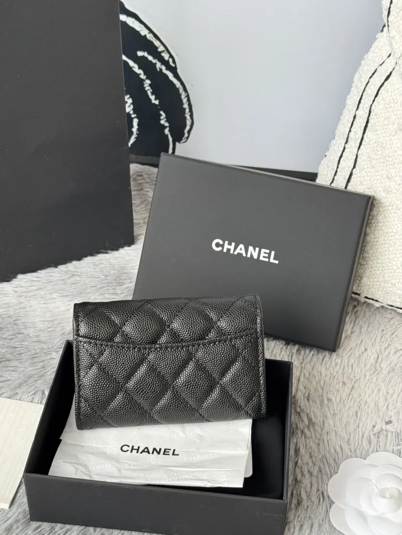 Alternative view of Chanel Wallets-348