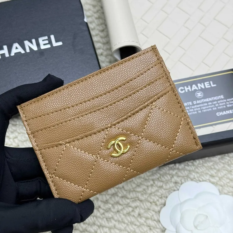 Alternative view of Chanel Wallets-356