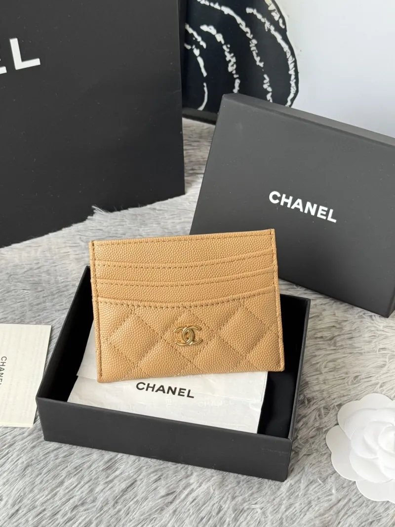 Alternative view of Chanel Wallets-396