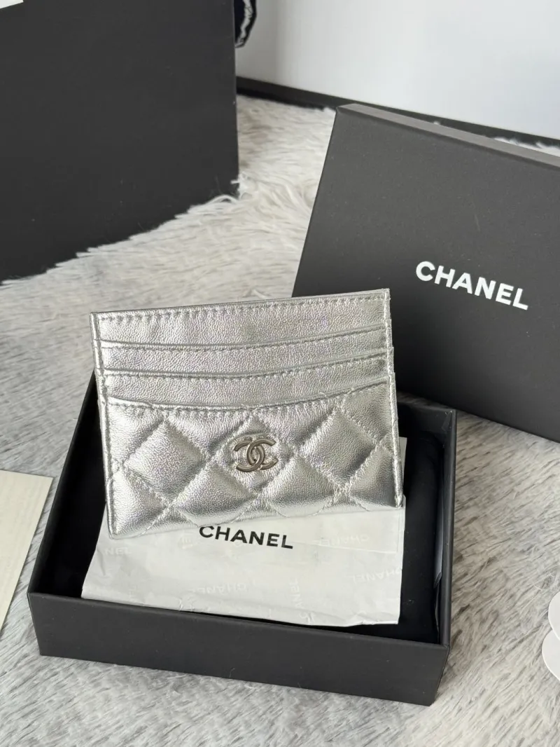Alternative view of Chanel Wallets-409