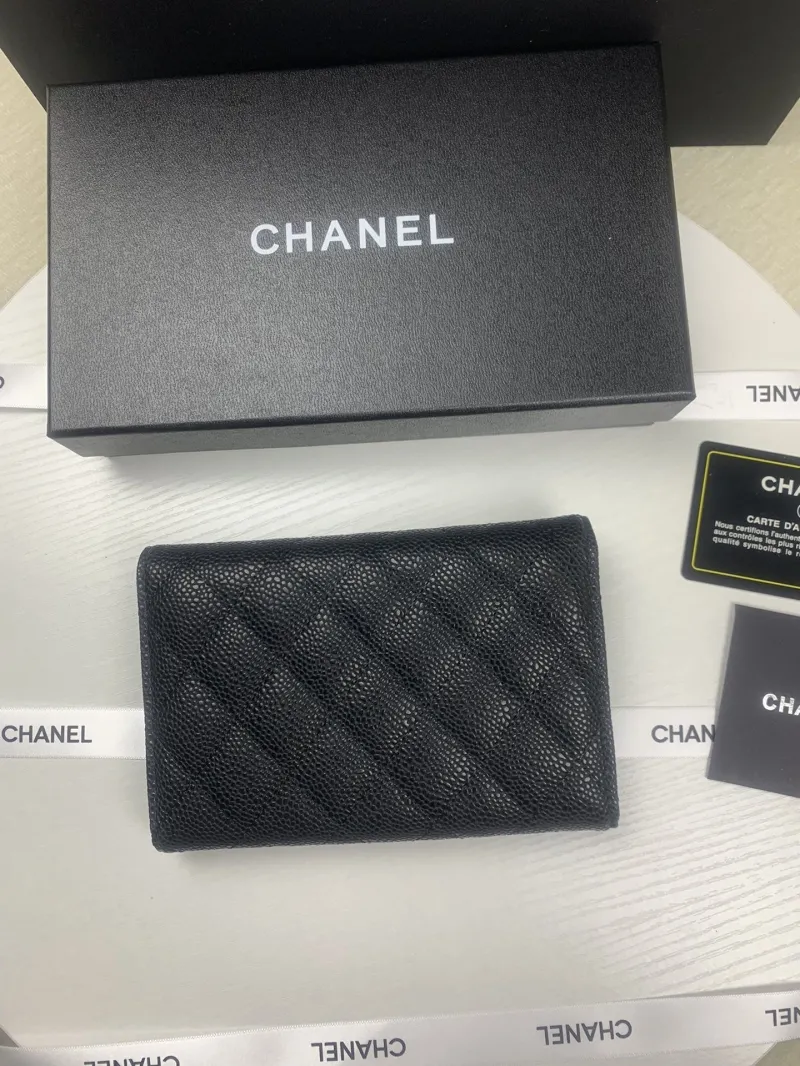 Alternative view of Chanel Wallets-419