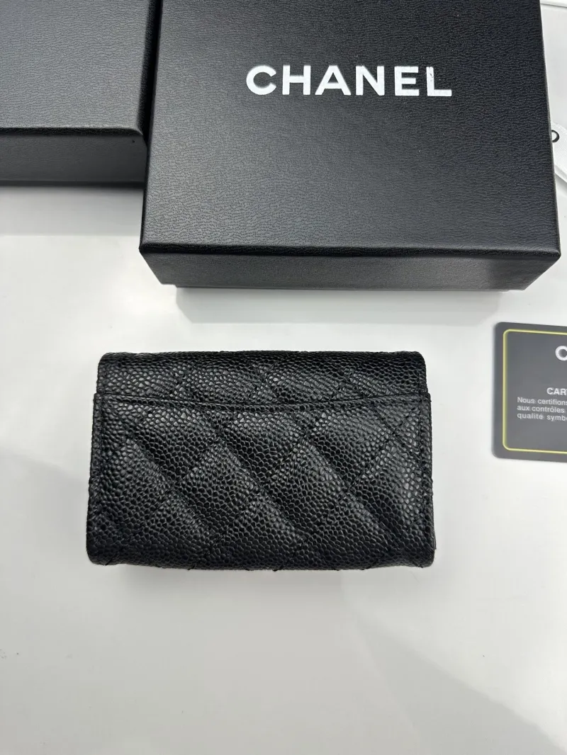 Alternative view of Chanel Wallets-428