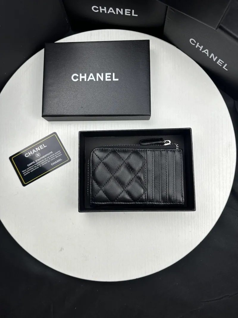 Alternative view of Chanel Wallets-430