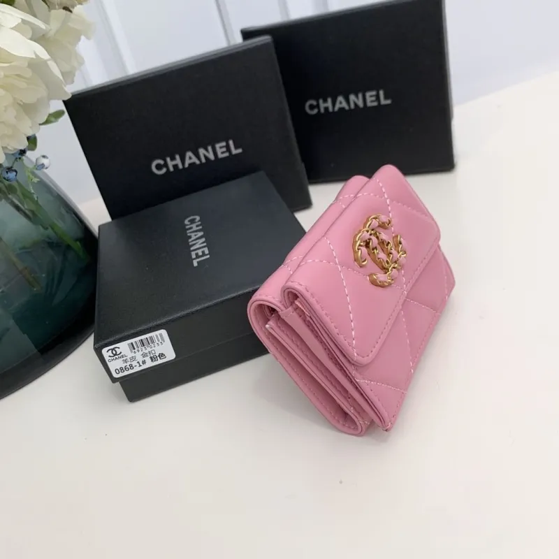 Alternative view of Chanel Wallets-452