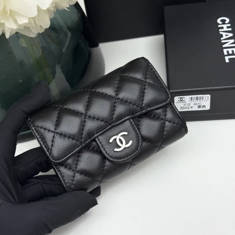 Alternative view of Chanel Wallets-455