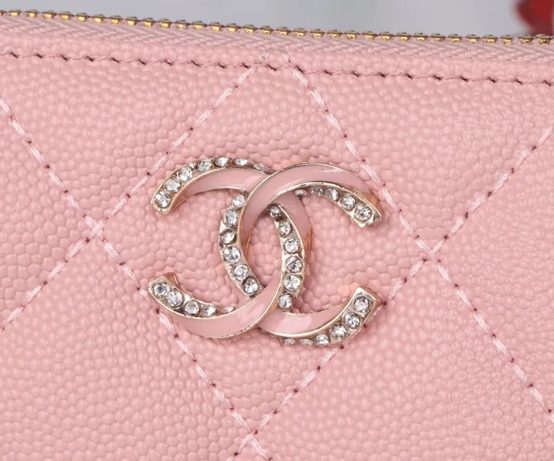 Alternative view of Chanel Wallets-471