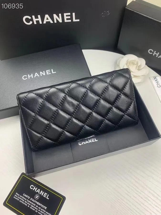 Alternative view of Chanel Wallets-506