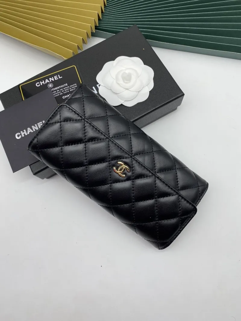 Alternative view of Chanel Wallets-509