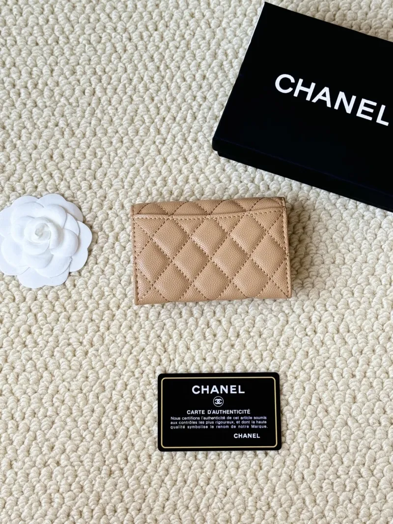 Alternative view of Chanel Wallets-601