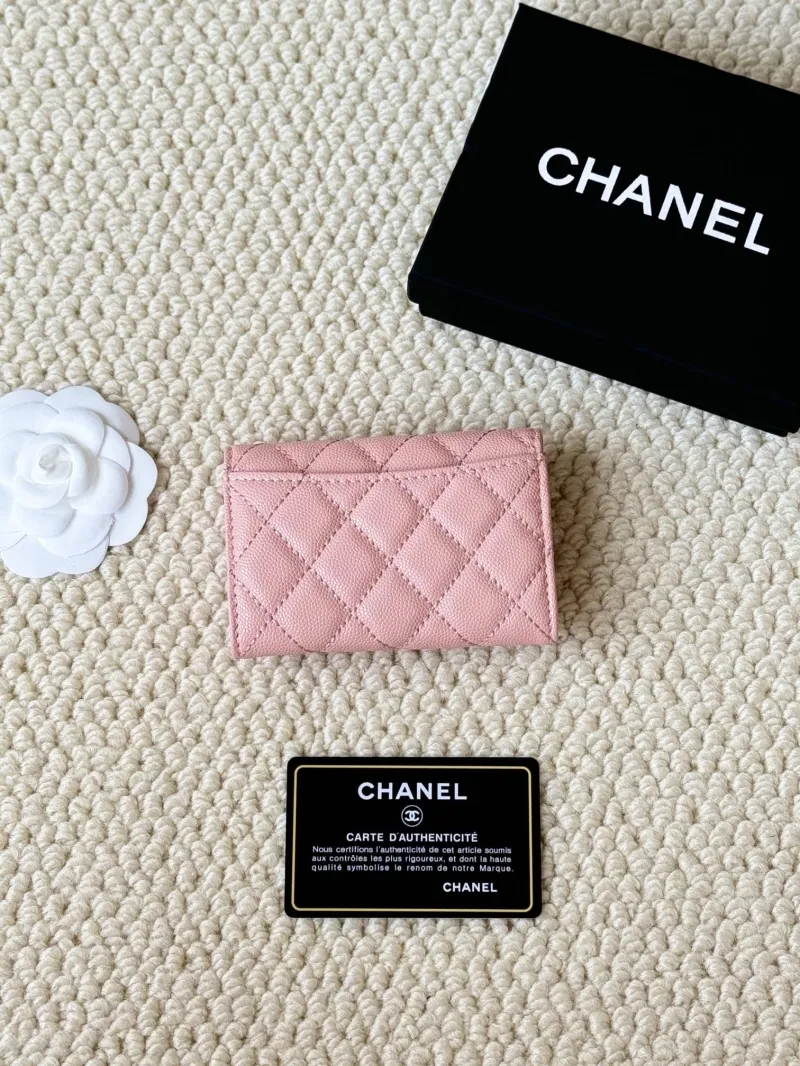 Alternative view of Chanel Wallets-602