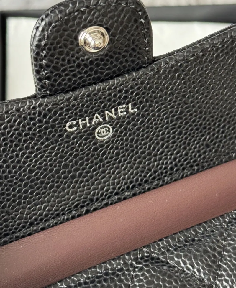Alternative view of Chanel Wallets-627