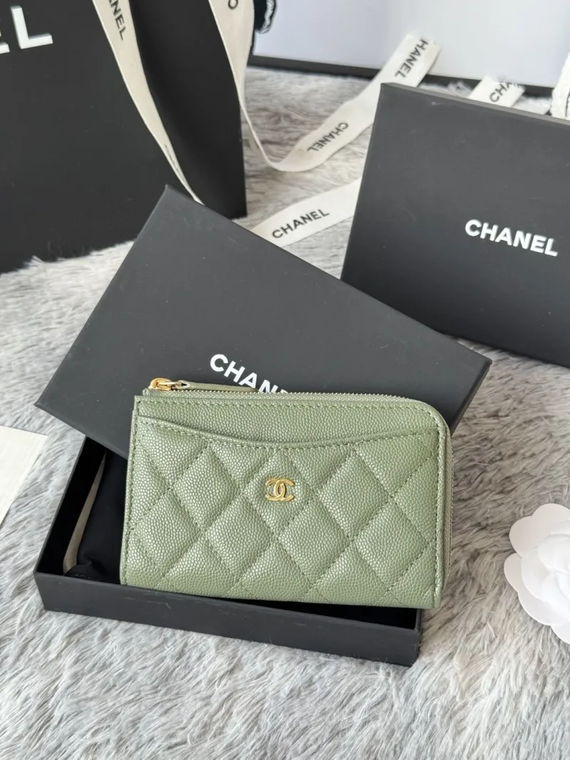 Alternative view of Chanel Wallets-659