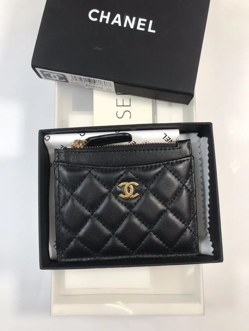 Alternative view of Chanel Wallets-728