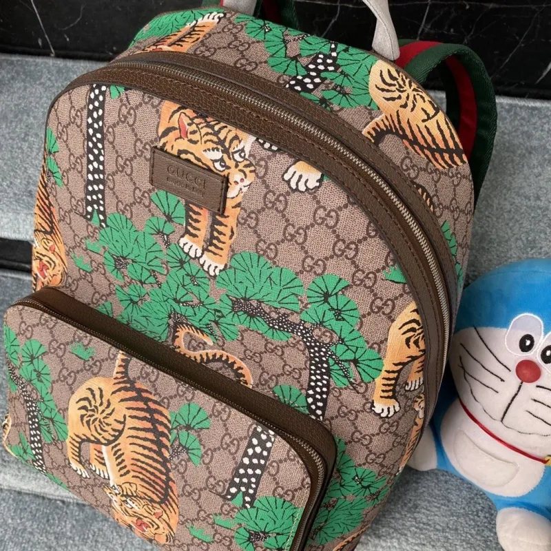 Alternative view of Gucci Backpacks-18