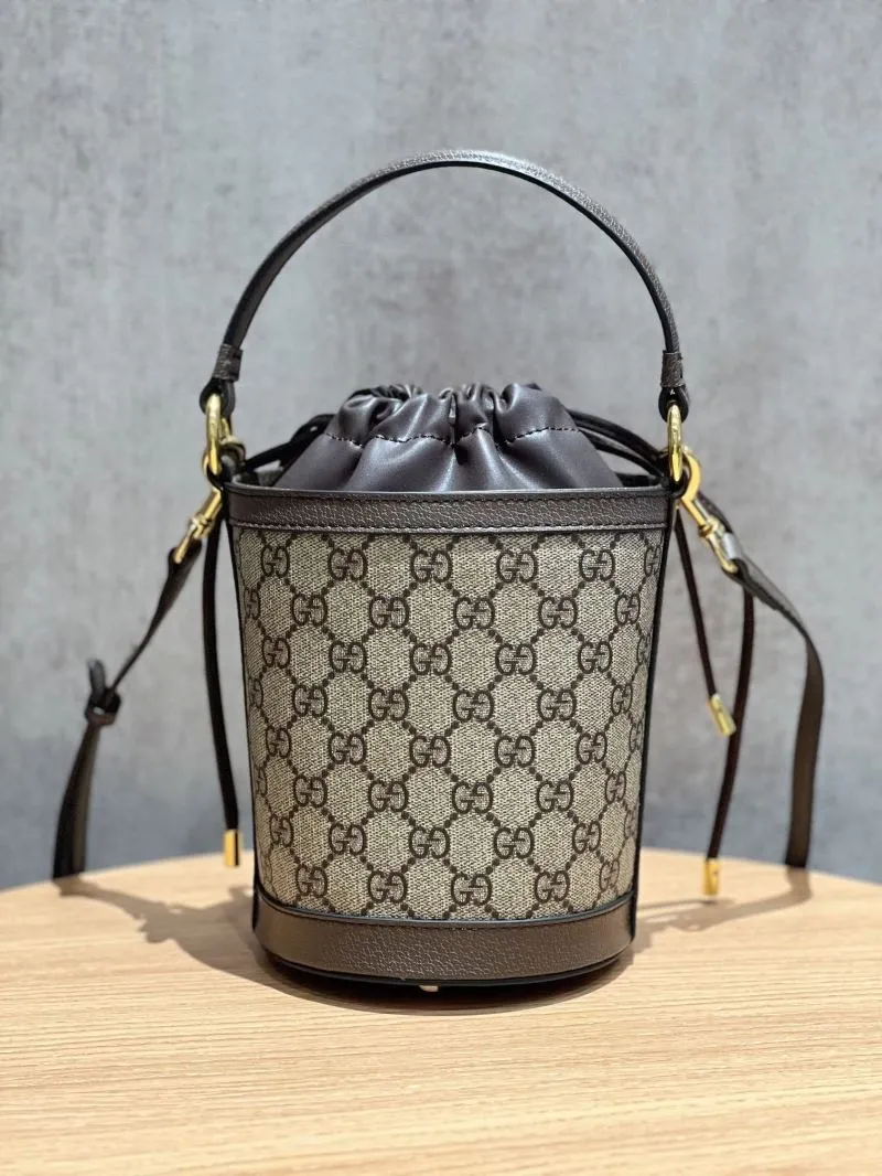 Alternative view of Gucci Bucket Bags-8