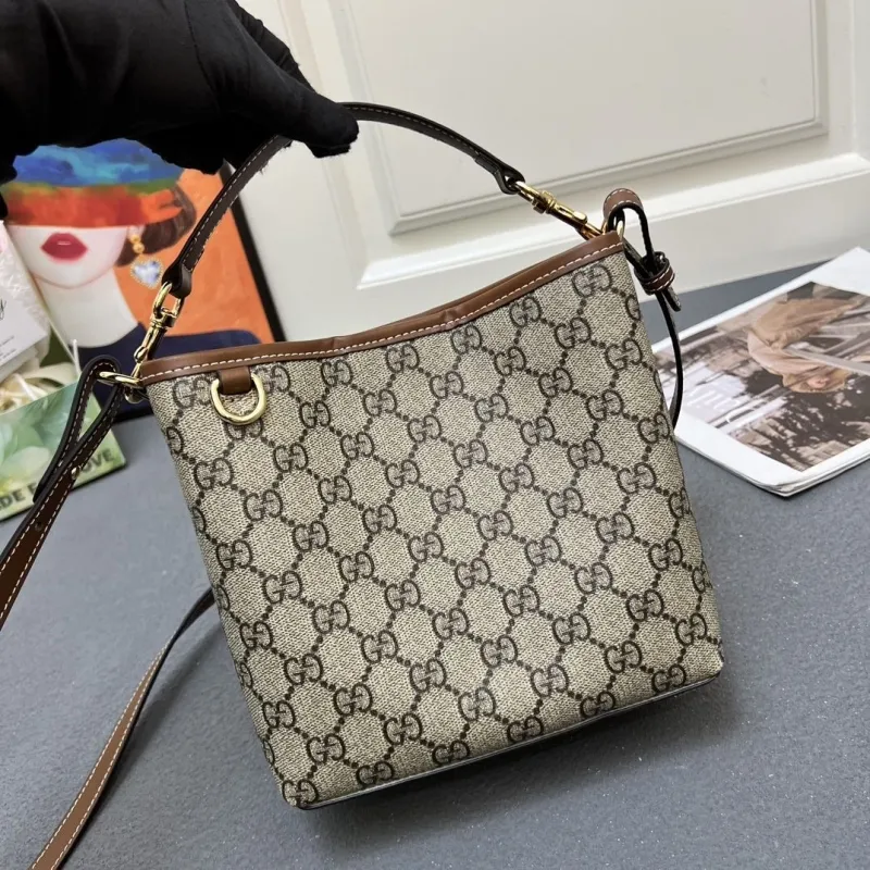 Gucci Bucket Bags-10 - Image 4