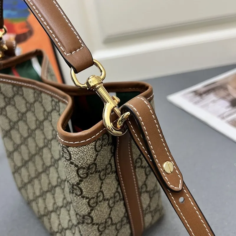 Gucci Bucket Bags-10 - Image 5