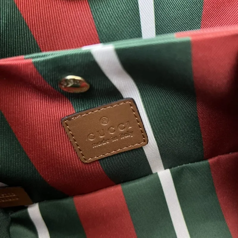 Gucci Bucket Bags-10 - Image 9