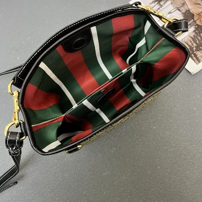 Gucci Bucket Bags-11 - Image 8