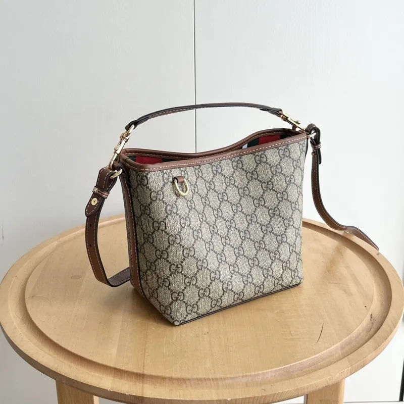Alternative view of Gucci Bucket Bags-23