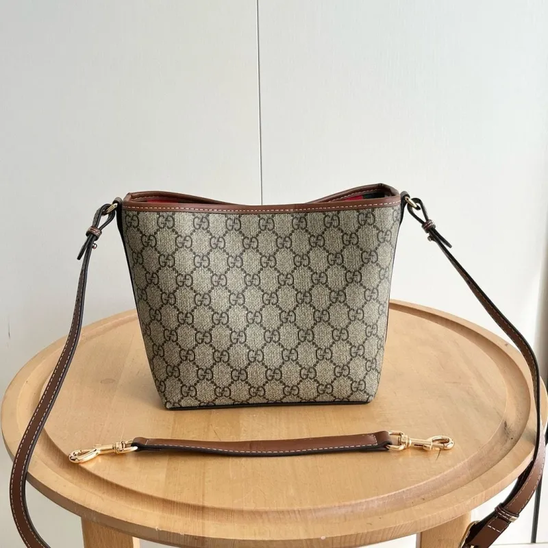 Gucci Bucket Bags-23 - Image 3