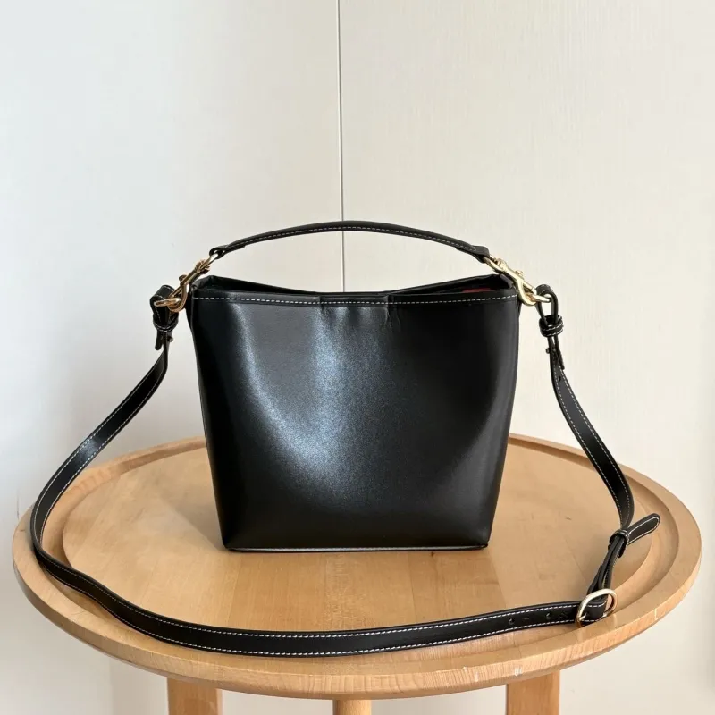 Gucci Bucket Bags-25 - Image 4