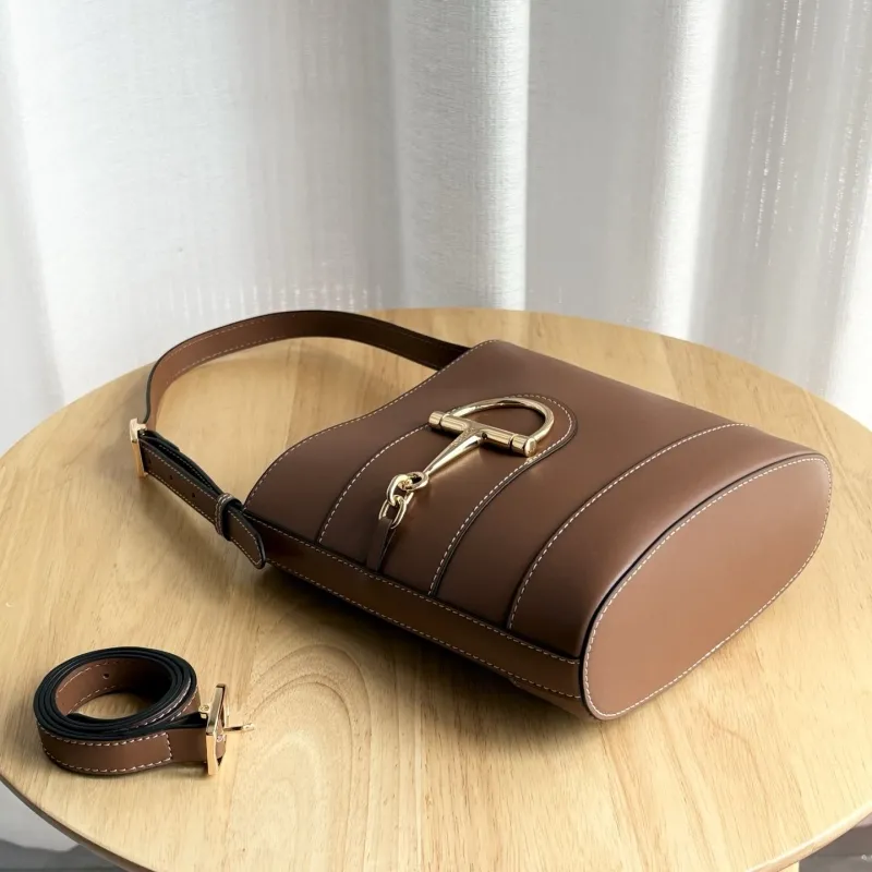 Gucci Bucket Bags-31 - Image 5