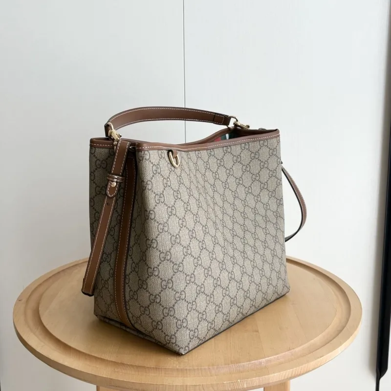Alternative view of Gucci Bucket Bags-33