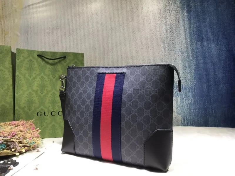 Alternative view of Gucci Clutch Bags-16