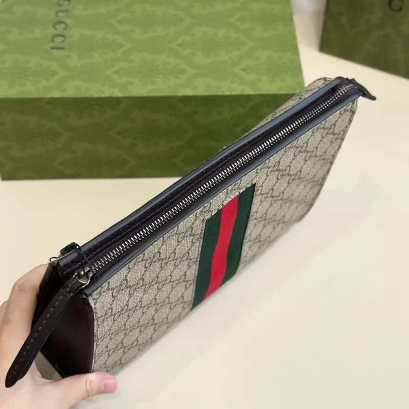 Alternative view of Gucci Clutch Bags-19