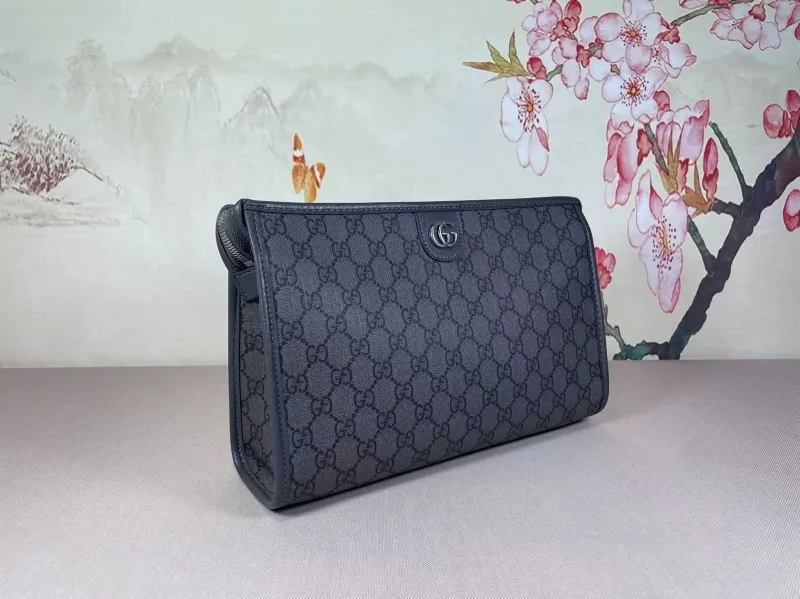 Alternative view of Gucci Clutch Bags-20