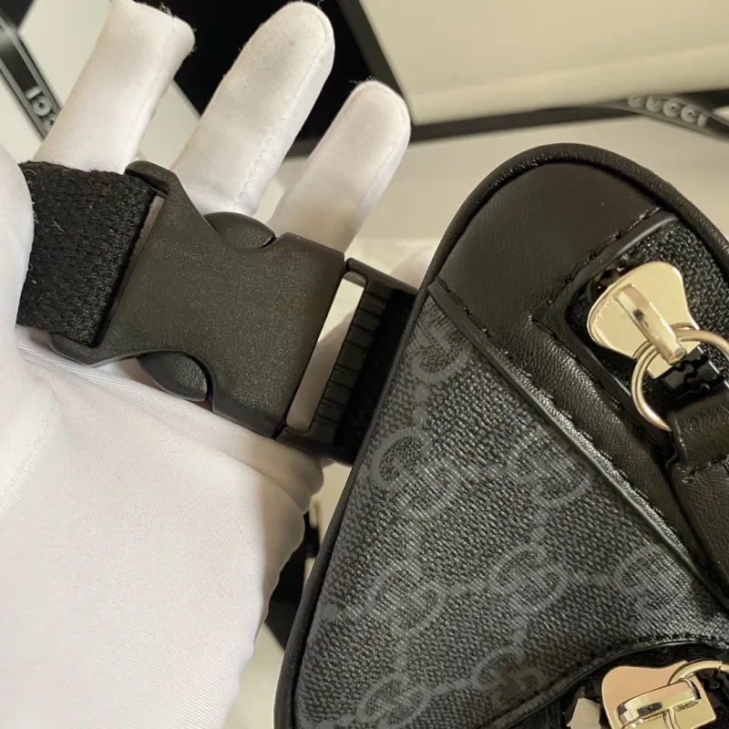 Gucci Cosmetic Bags-10 - Image 4