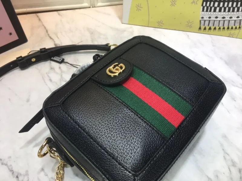 Gucci Cosmetic Bags-11 - Image 6