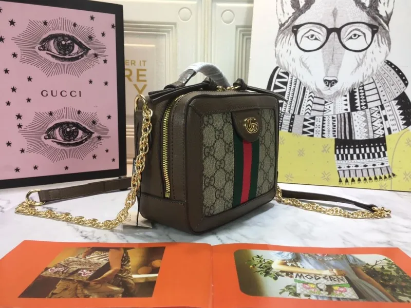Alternative view of Gucci Cosmetic Bags-13